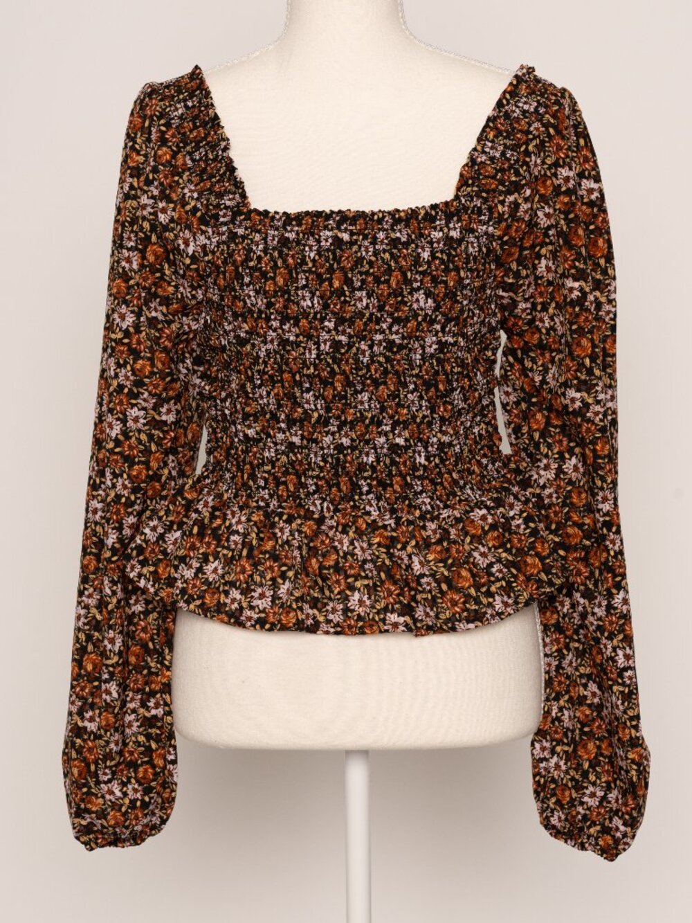 Japna Fall Floral Smocked Peplum Blouse EUC Medium Boho Chic Whimsigoth Romantic